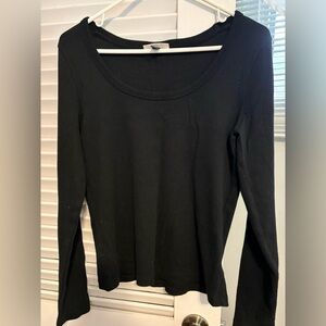 Universal Thread black ribbed long sleeve L